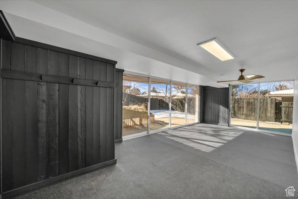 2898 E OAKHURST DR Salt Lake City, UT 84108