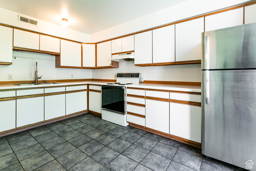 438 N CENTER ST #208 Salt Lake City, UT 84103
