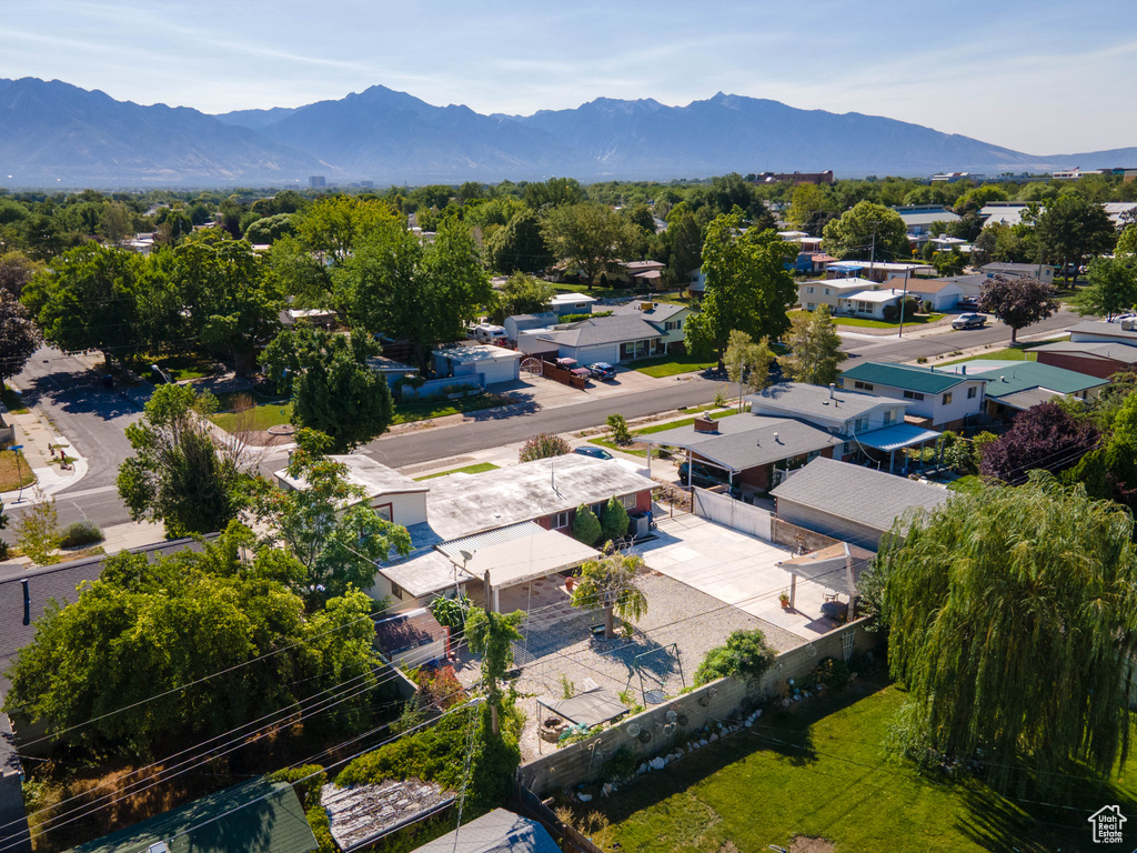 4268 S MACKAY DR Taylorsville, UT 84129