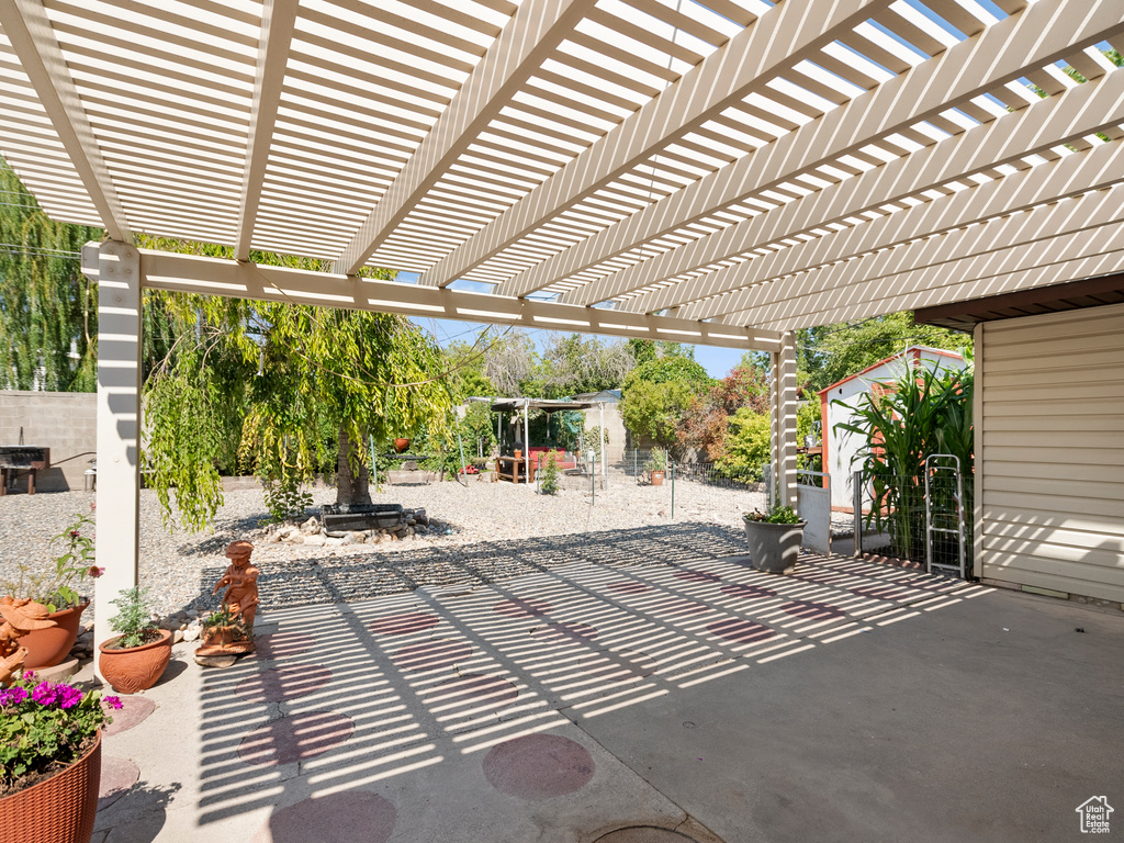 4268 S MACKAY DR Taylorsville, UT 84129