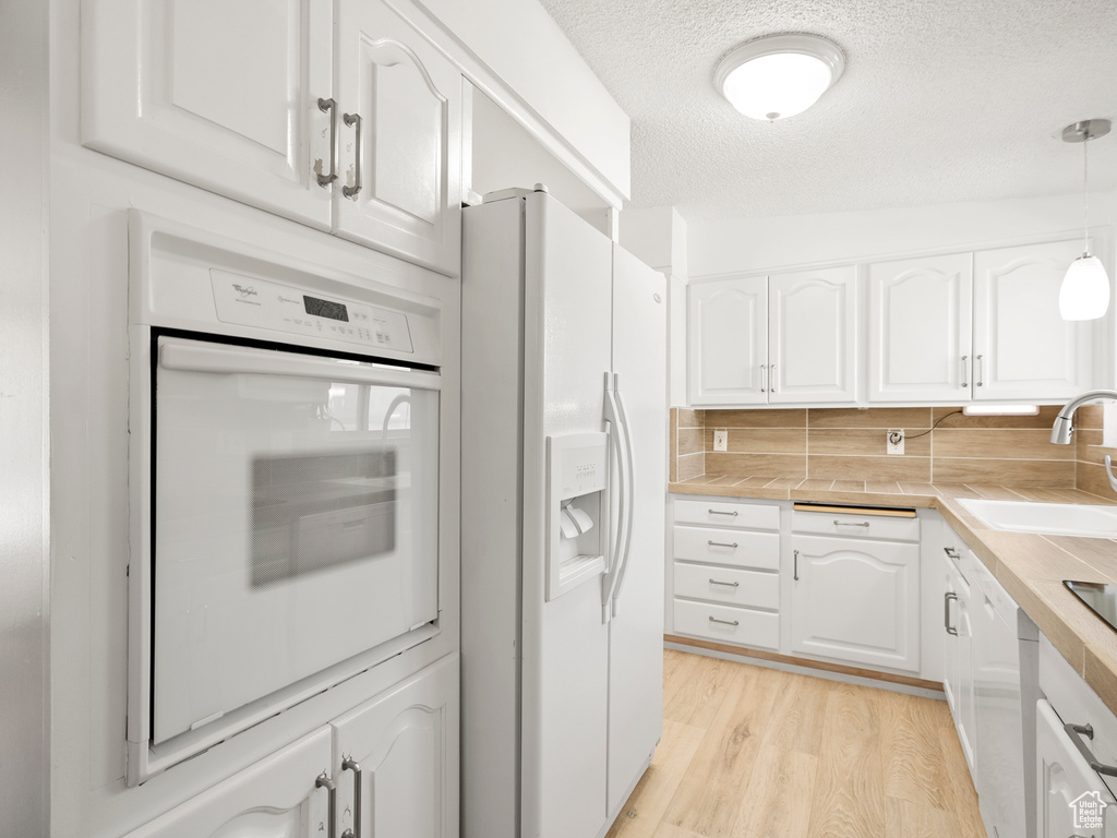 4268 S MACKAY DR Taylorsville, UT 84129