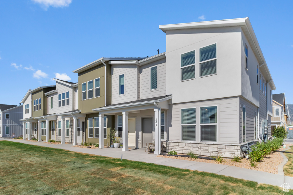 202 W 3175 S Nibley, UT 84321