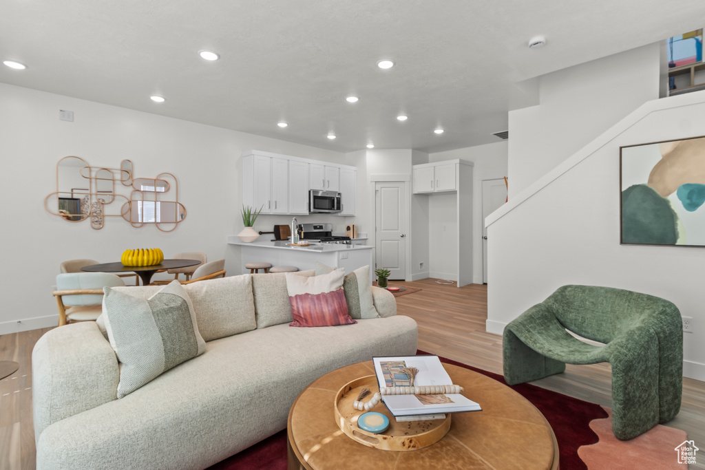 202 W 3175 S Nibley, UT 84321