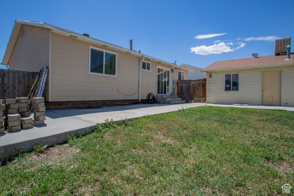 5032 W HIGHWOOD DR Kearns, UT 84118