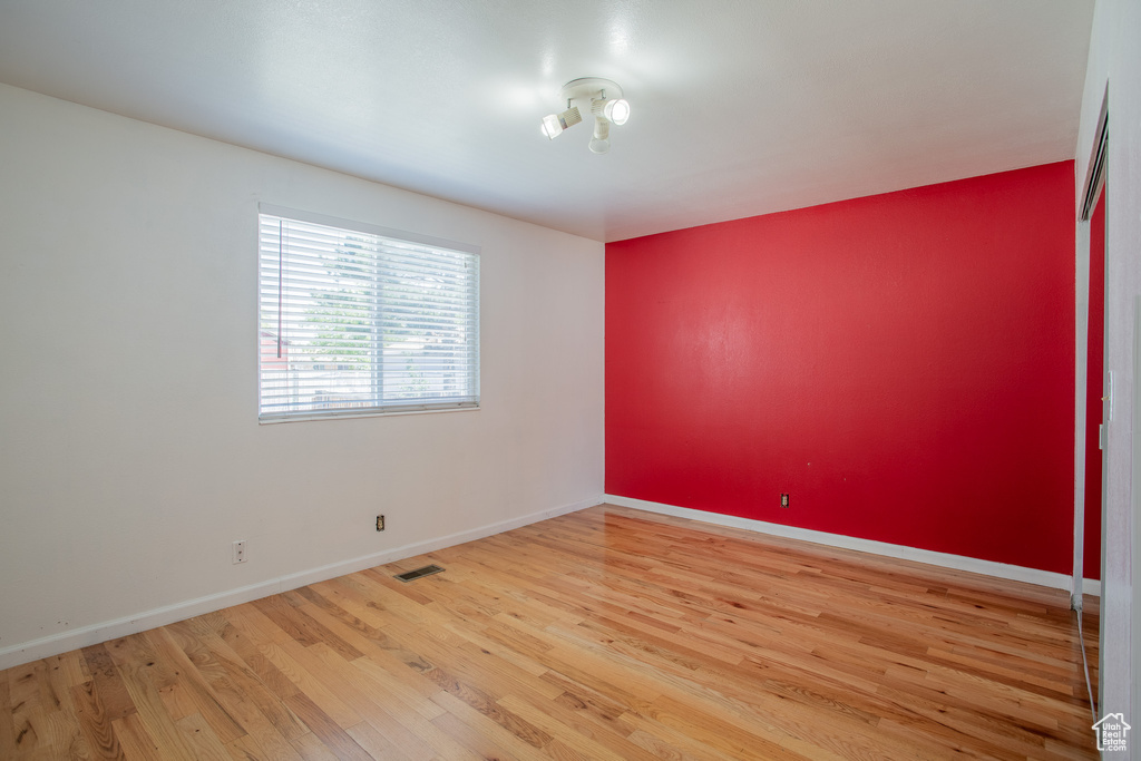5032 W HIGHWOOD DR Kearns, UT 84118