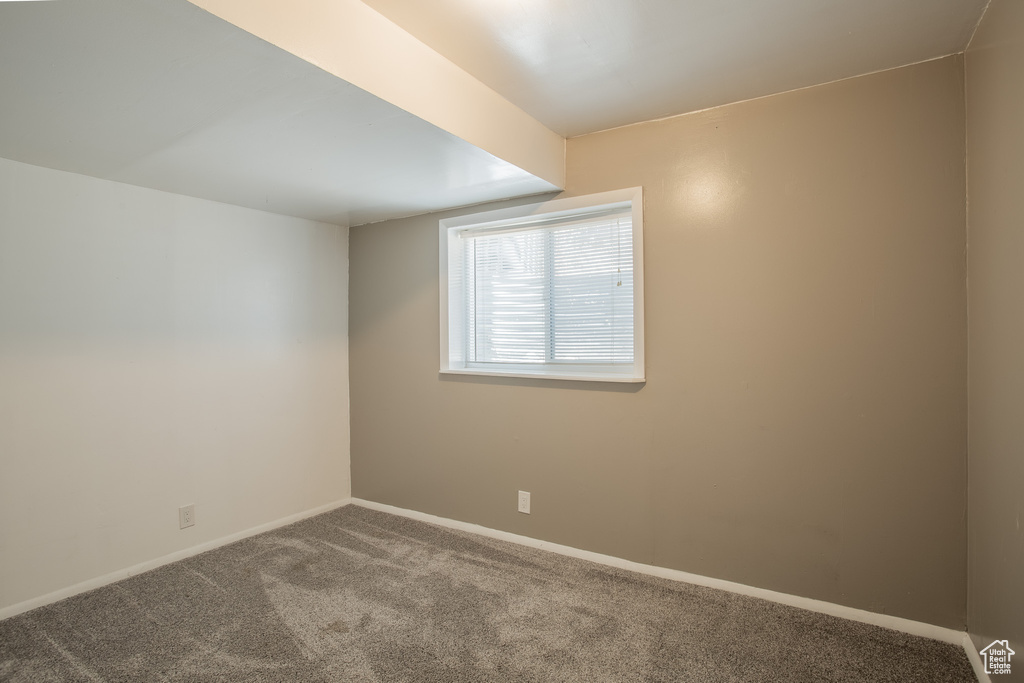 5032 W HIGHWOOD DR Kearns, UT 84118