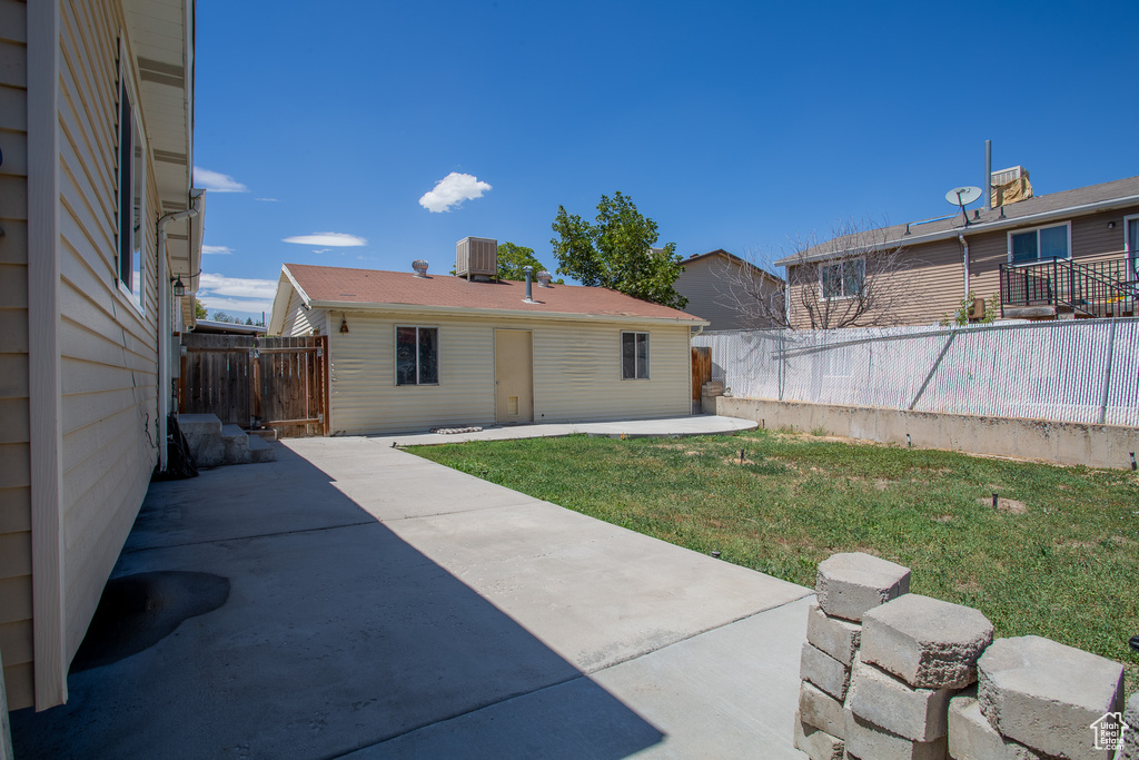 5032 W HIGHWOOD DR Kearns, UT 84118