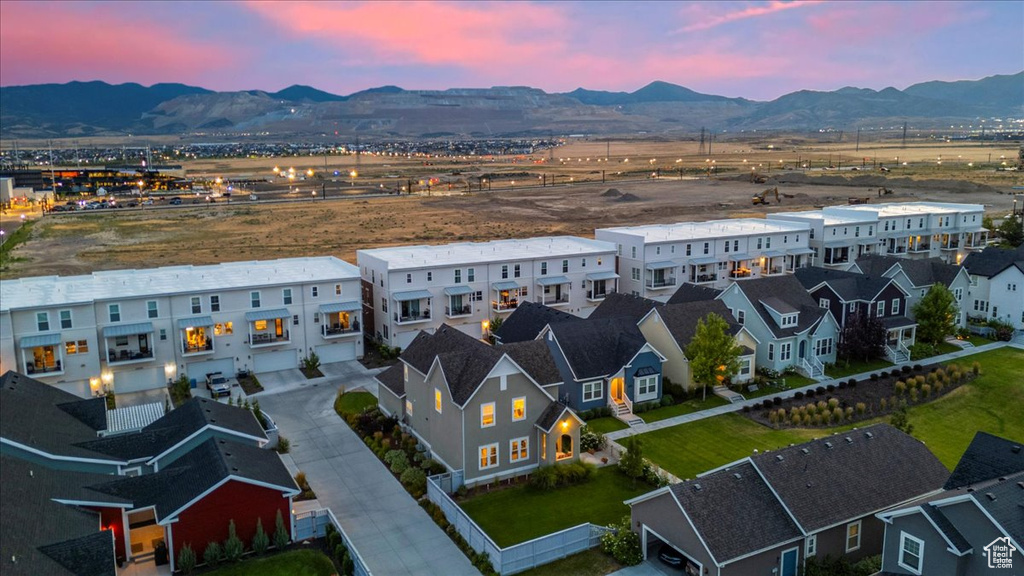 10896 S GRESHAM DR South Jordan, UT 84009