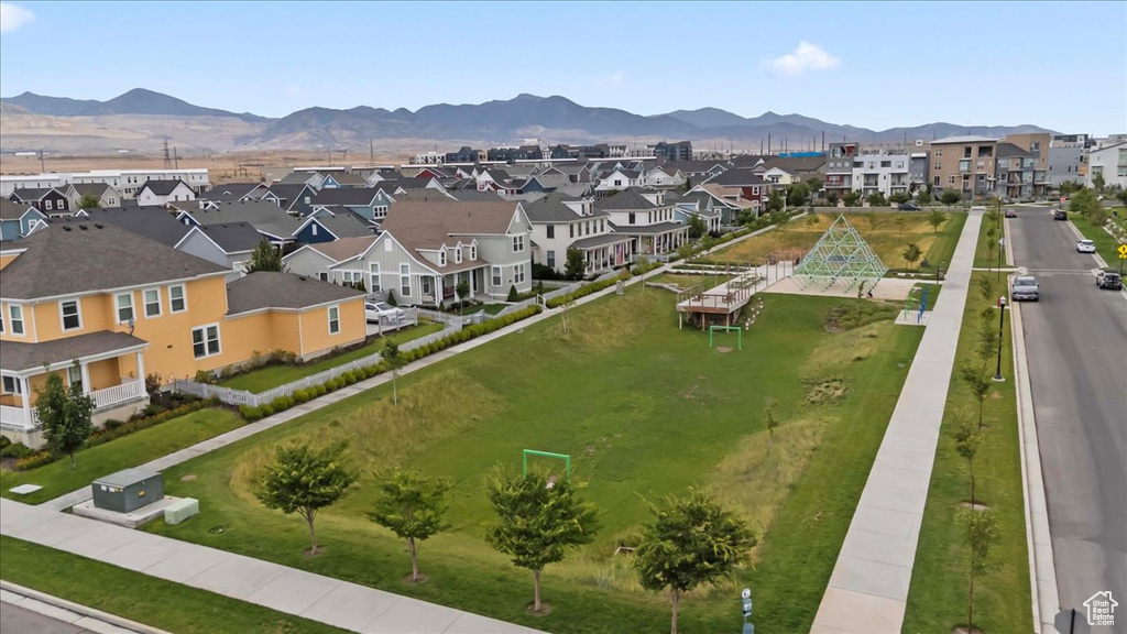 10896 S GRESHAM DR South Jordan, UT 84009