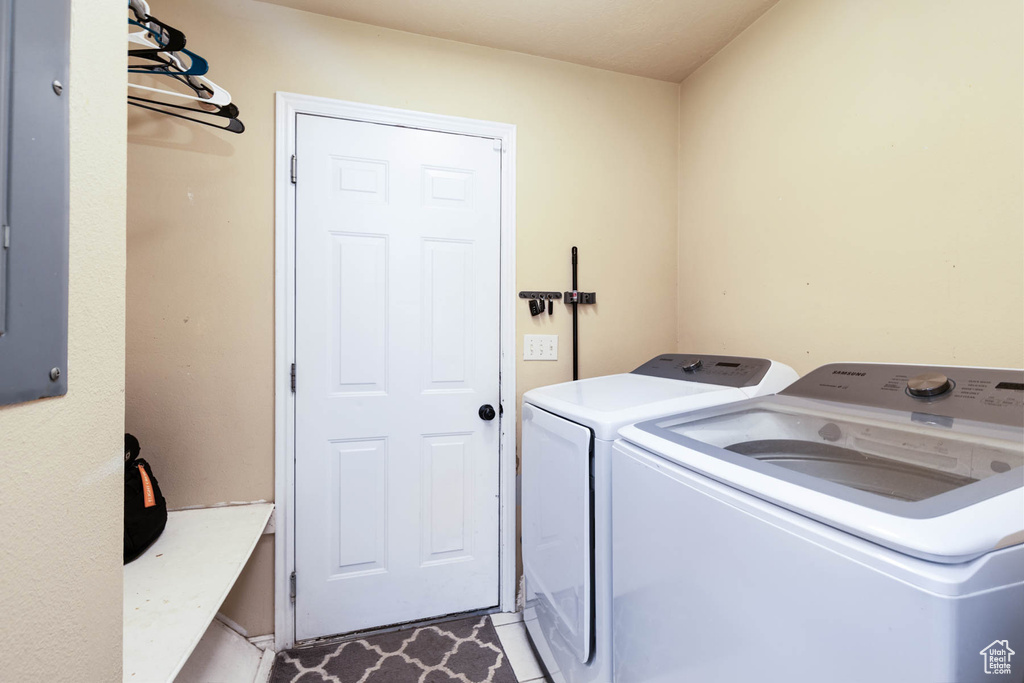 2142 E FALL ST Eagle Mountain, UT 84005
