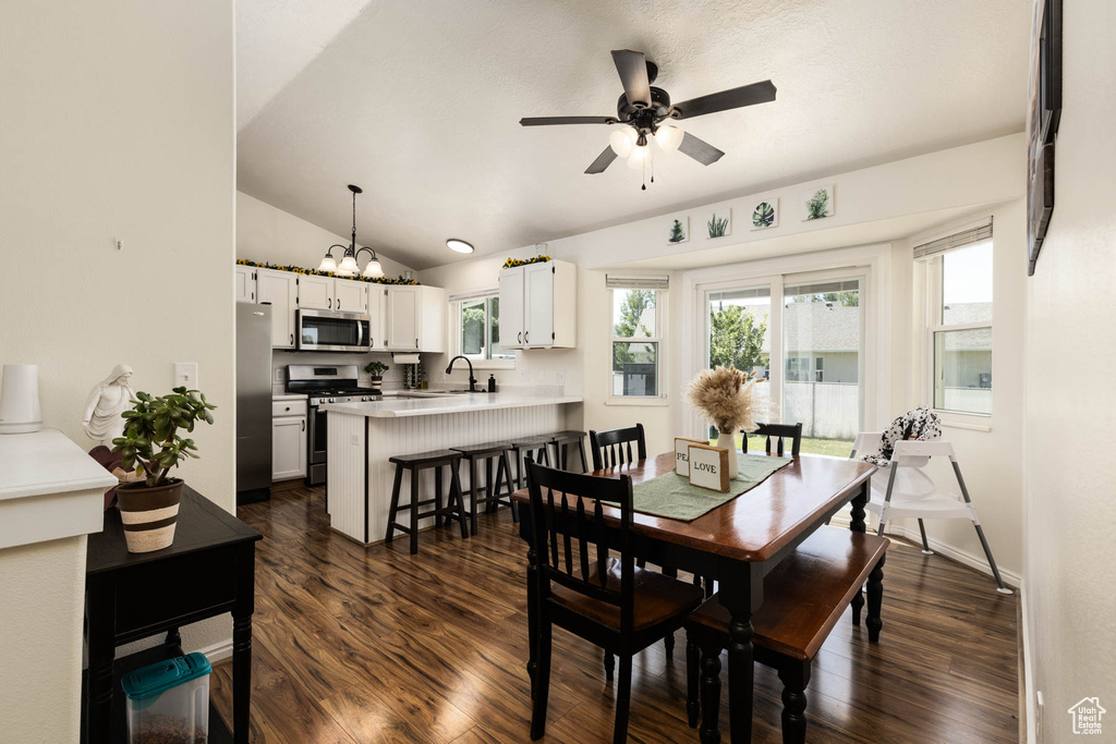 2142 E FALL ST Eagle Mountain, UT 84005