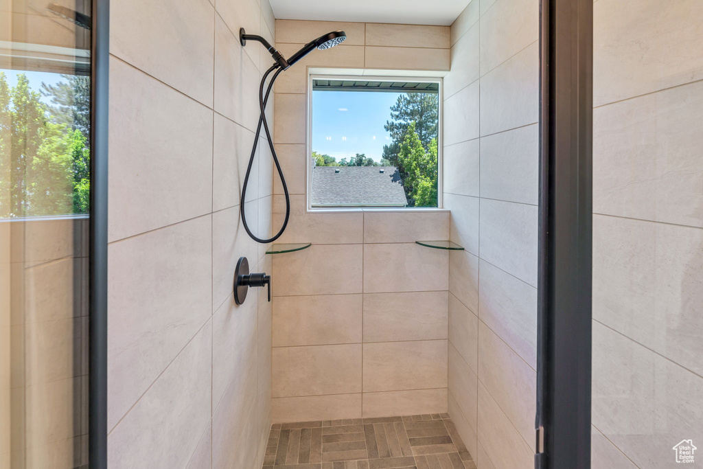 664 E 2320 N Provo, UT 84604