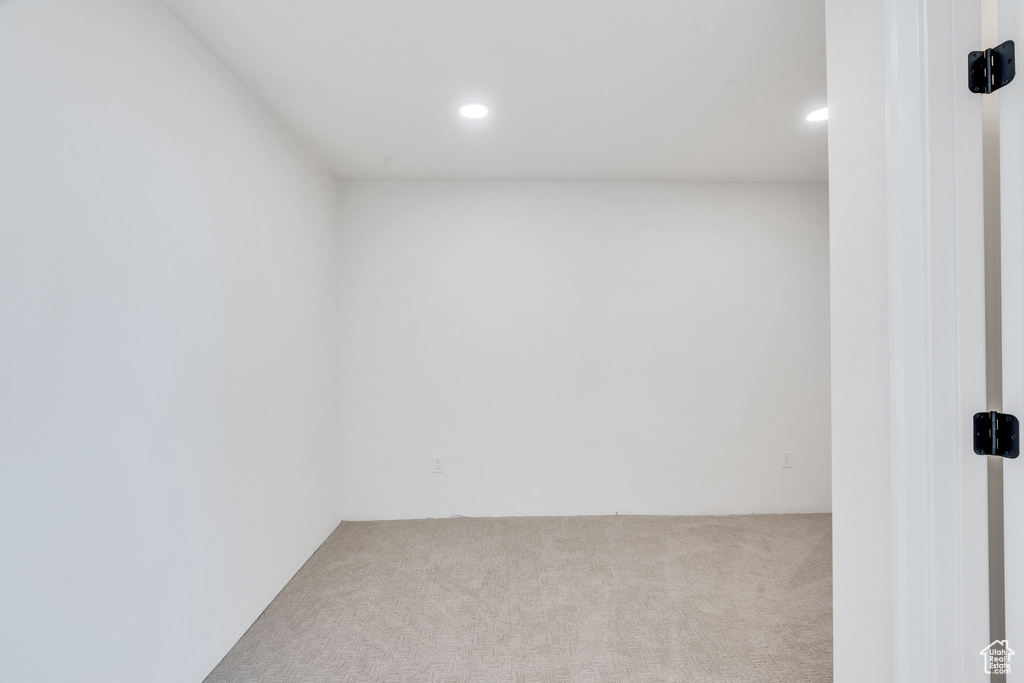 664 E 2320 N Provo, UT 84604