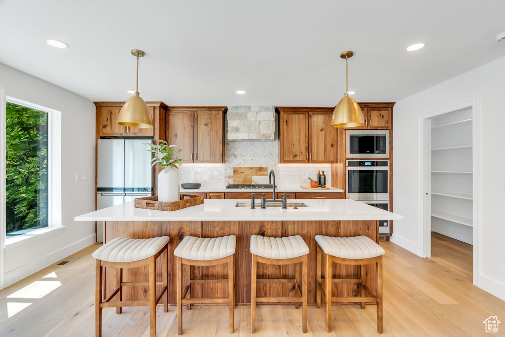 664 E 2320 N Provo, UT 84604