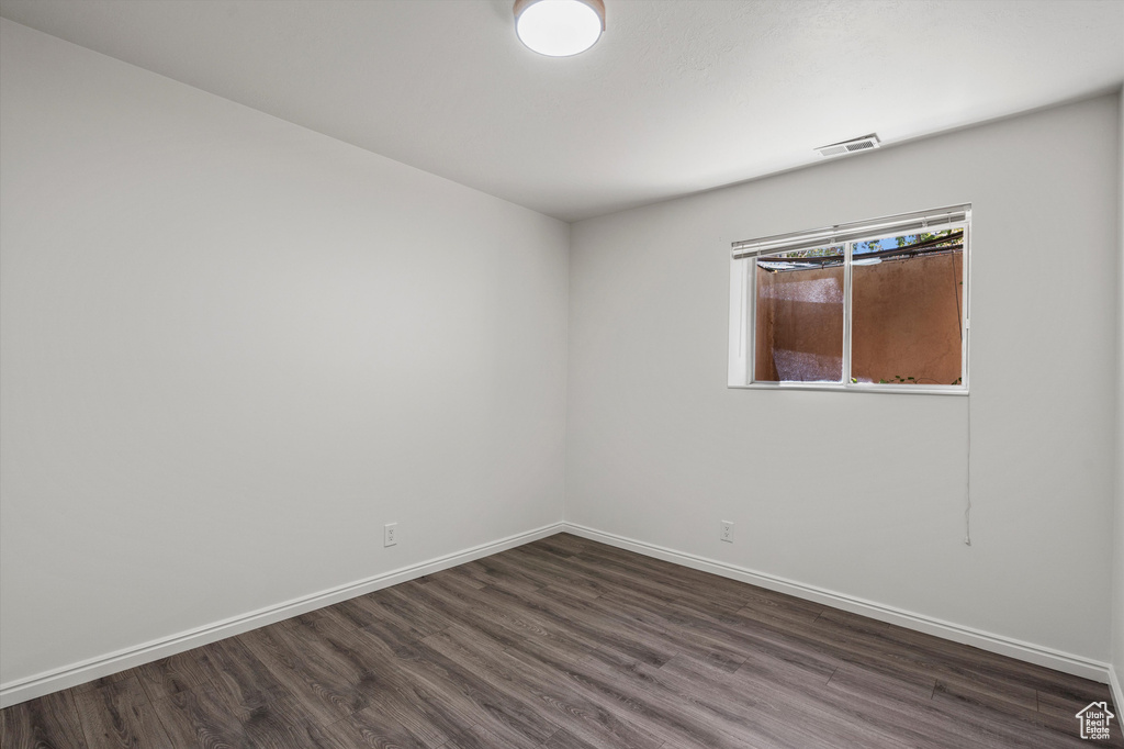 1840 E NAVAJO Ogden, UT 84403