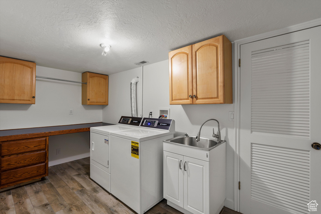 1840 E NAVAJO Ogden, UT 84403