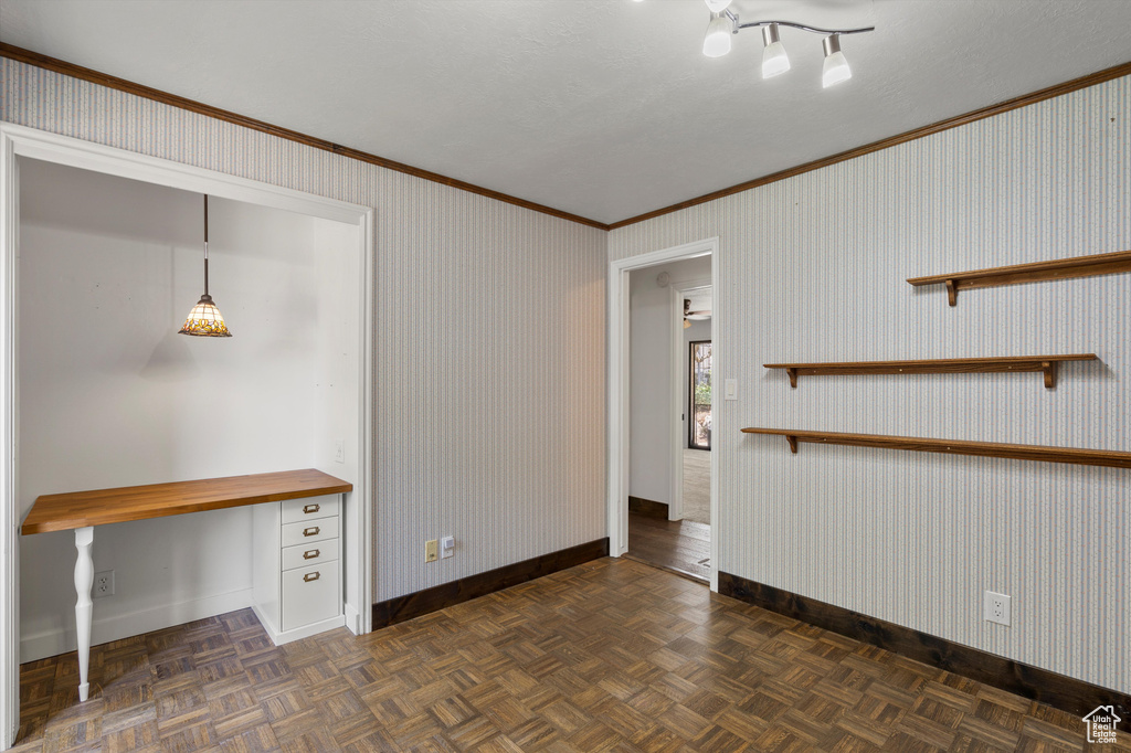 1840 E NAVAJO Ogden, UT 84403