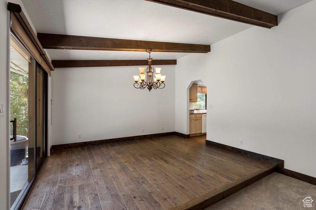 1840 E NAVAJO Ogden, UT 84403
