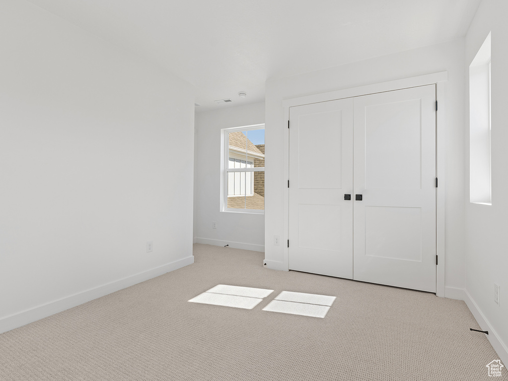 11214 S EASY BEE RD South Jordan, UT 84009