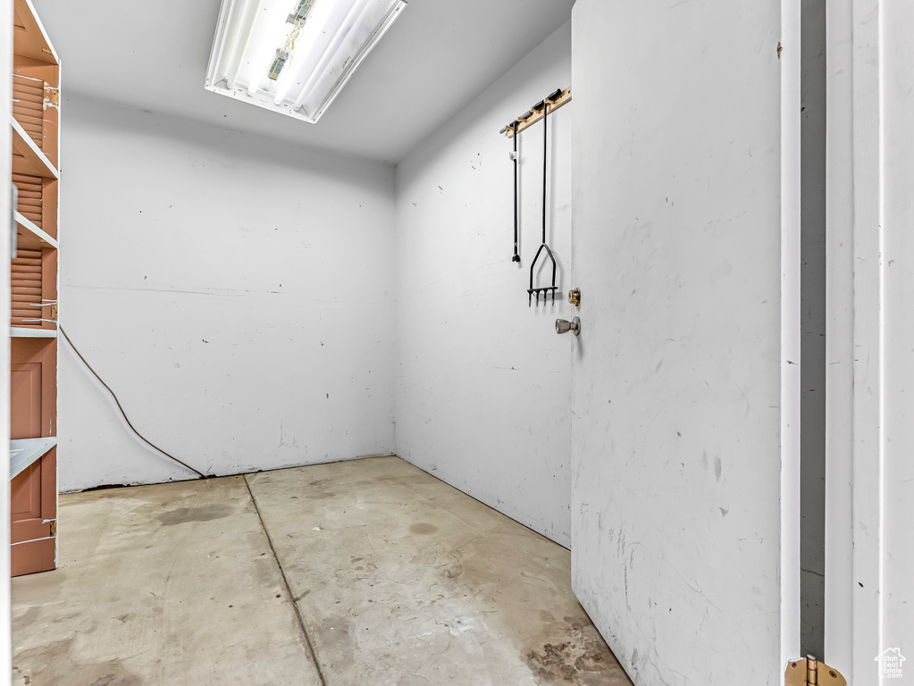 2111 S 1125 E Bountiful, UT 84010