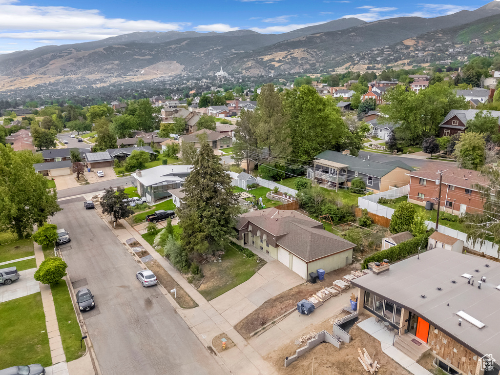 2111 S 1125 E Bountiful, UT 84010