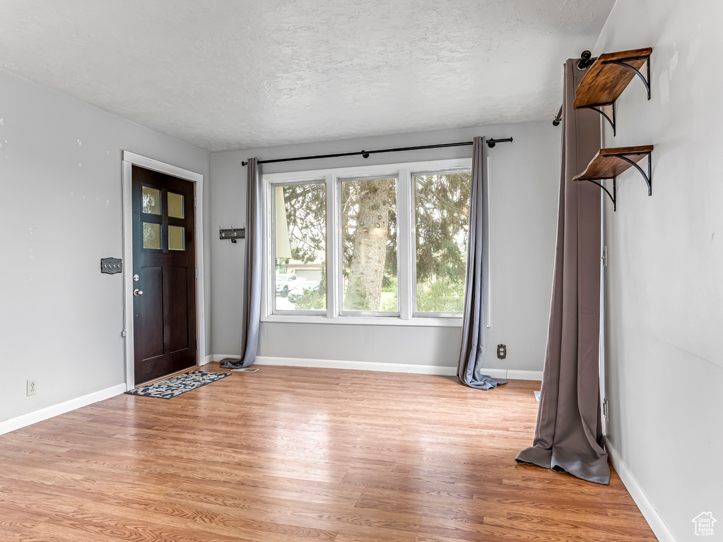 2111 S 1125 E Bountiful, UT 84010