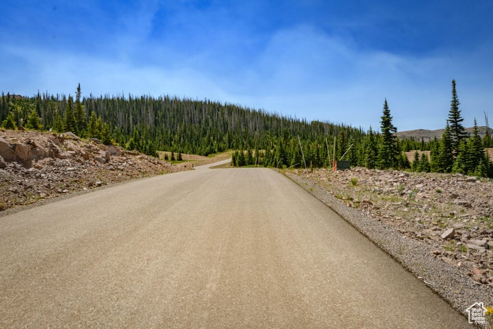 Brian Head, UT 84719