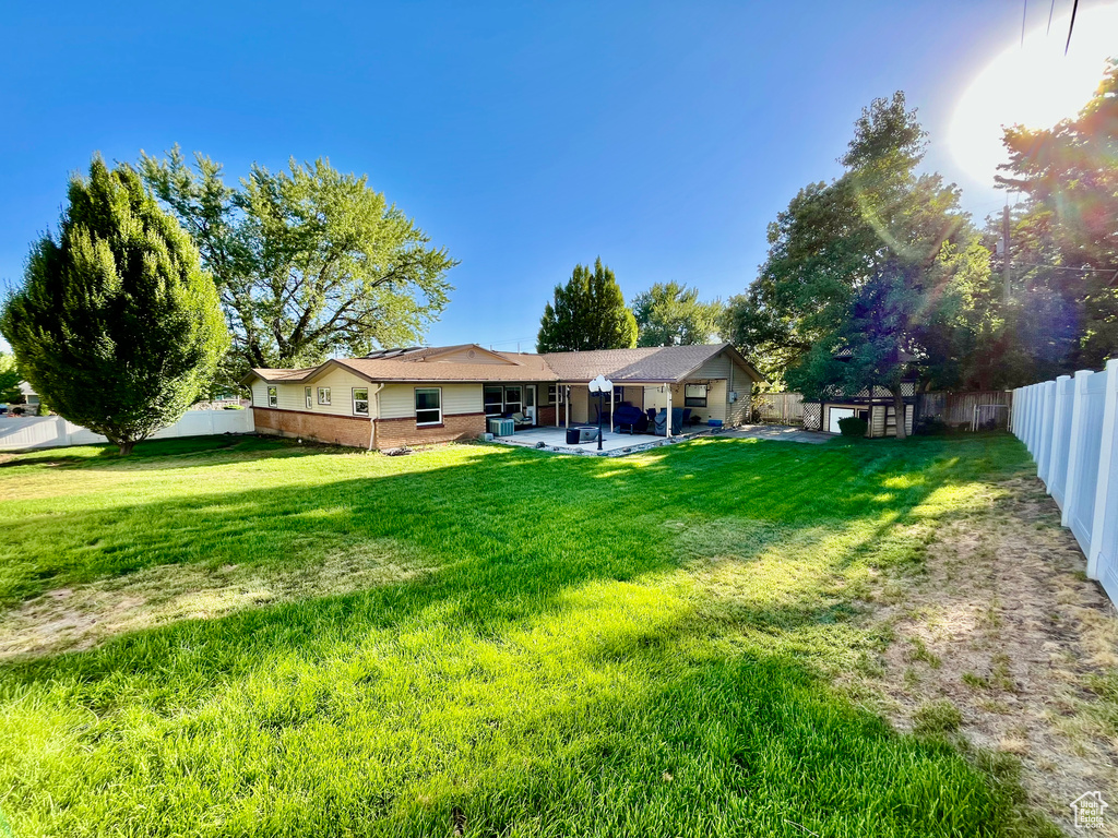 1568 SHADOW DR Ogden, UT 84403