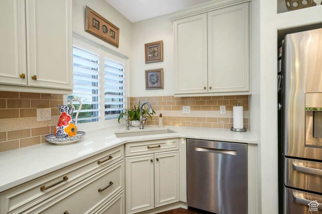 14186 S WEMBLEY CIR Herriman, UT 84096