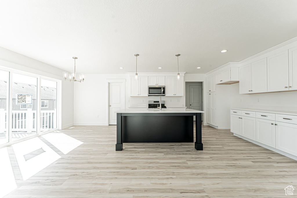 Photo 8 for MLS #2101949 at 902 N Banner Dr #628