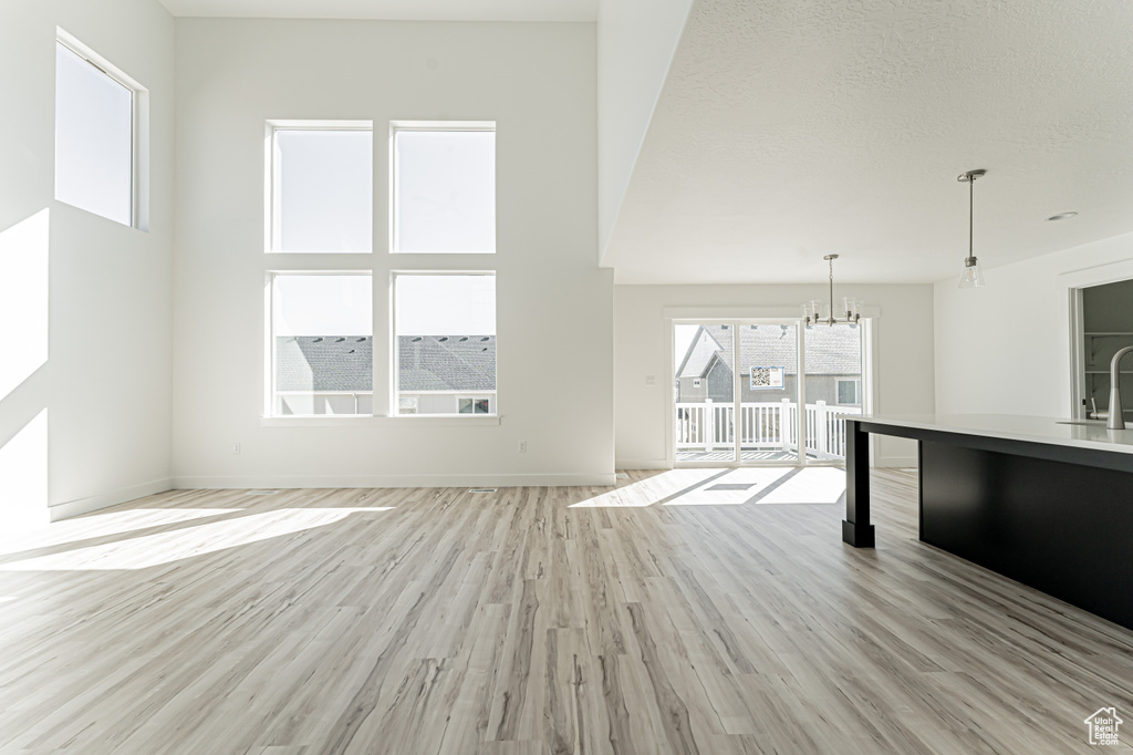 Photo 3 for MLS #2101949 at 902 N Banner Dr #628