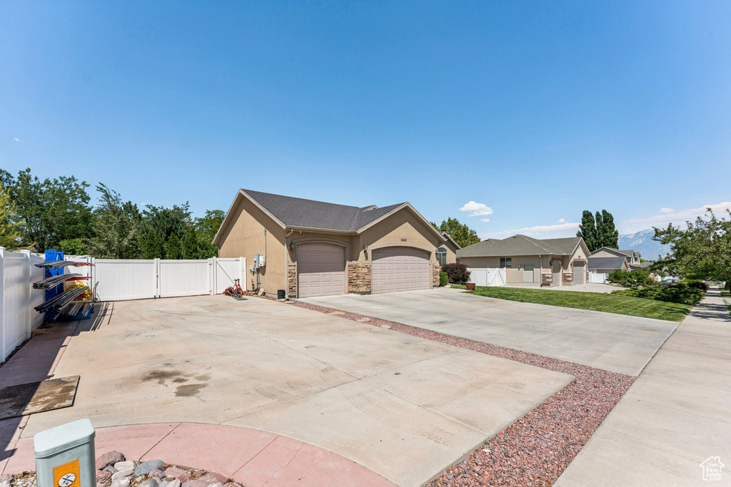 5248 W LITTLE WATER PEAK DR Herriman, UT 84096