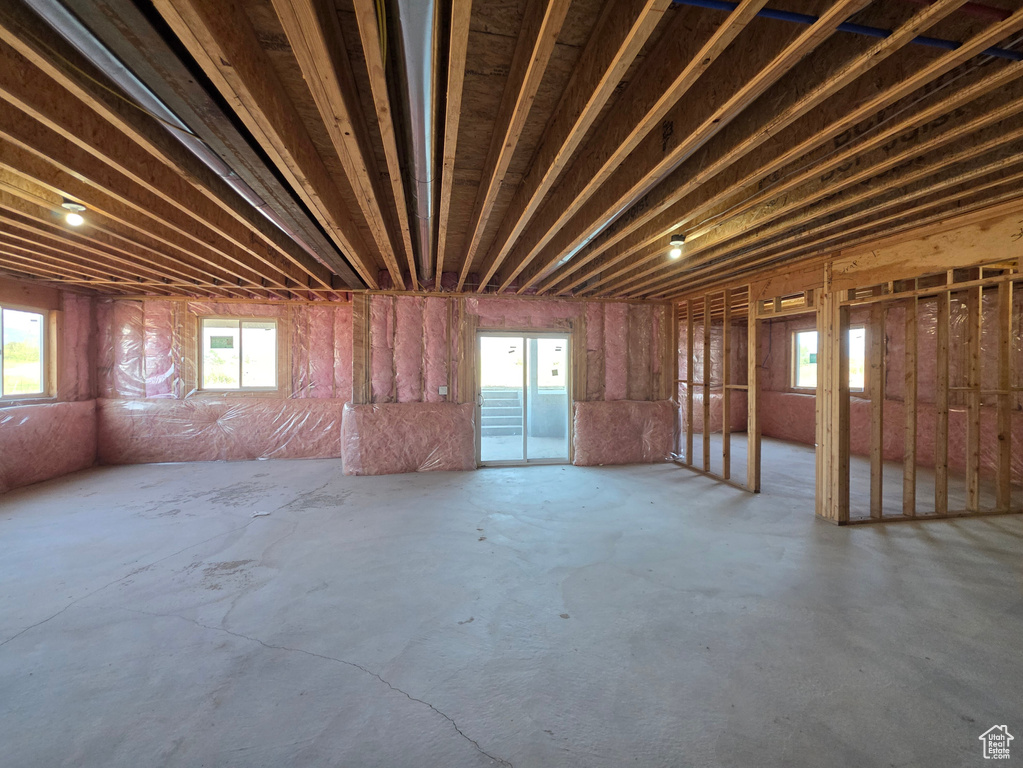 1748 N 4100 W Plain City, UT 84404