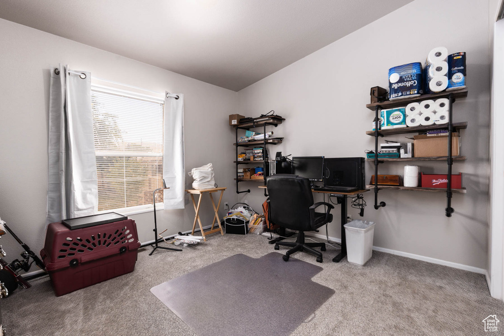 319 N 100 E Aurora, UT 84620
