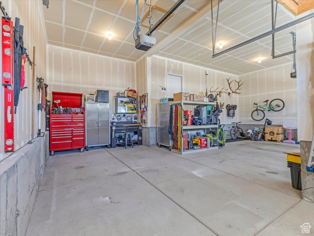 835 S CRIDDLE RD Syracuse, UT 84075