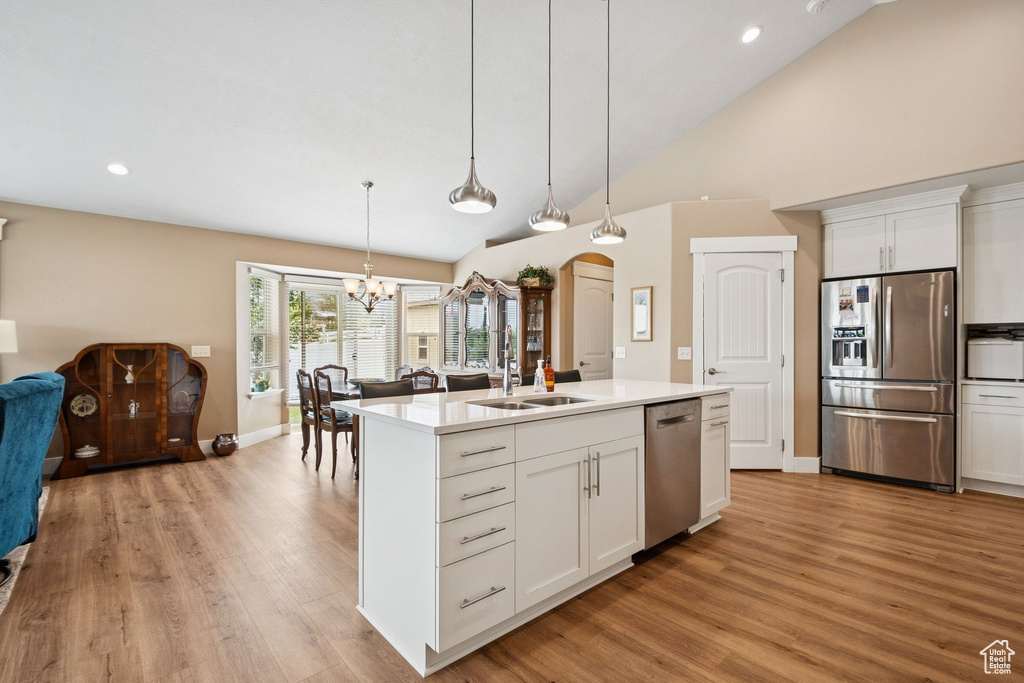 217 W HONEYSUCKLE DR Saratoga Springs, UT 84045