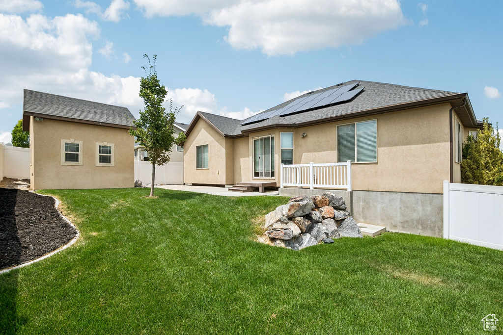 217 W HONEYSUCKLE DR Saratoga Springs, UT 84045