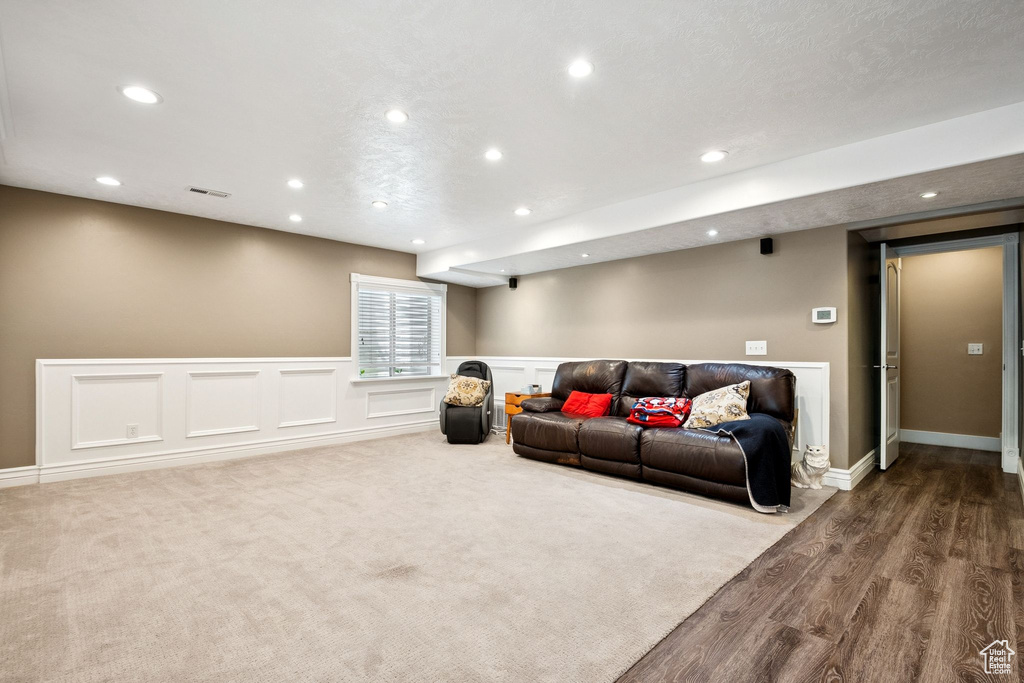 217 W HONEYSUCKLE DR Saratoga Springs, UT 84045