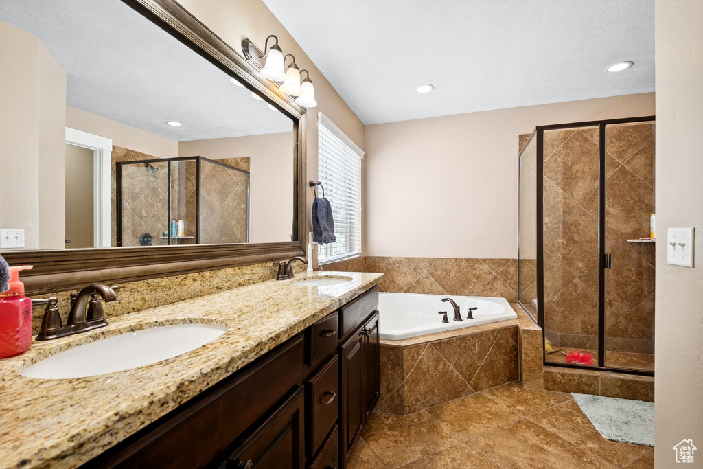 217 W HONEYSUCKLE DR Saratoga Springs, UT 84045