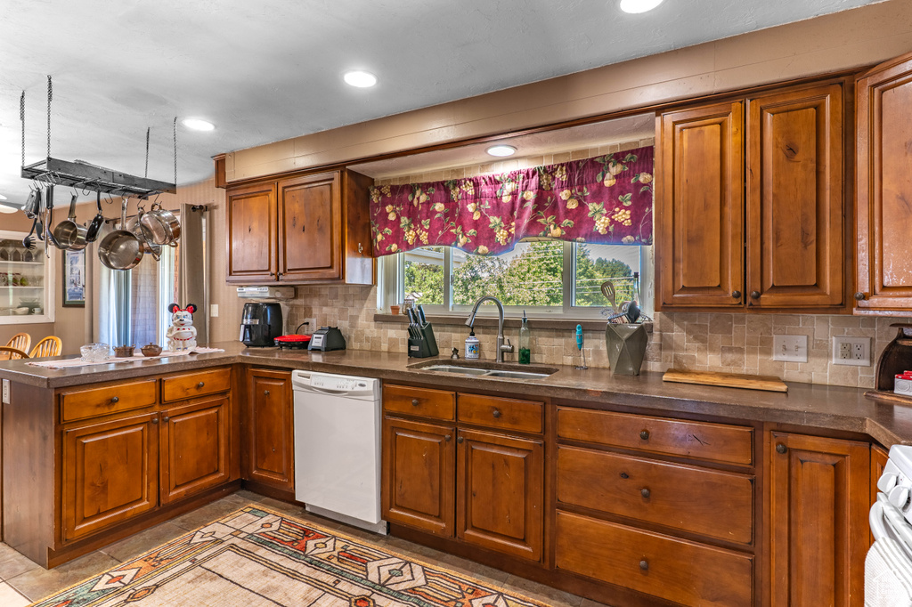 560 S 500 E Orem, UT 84097