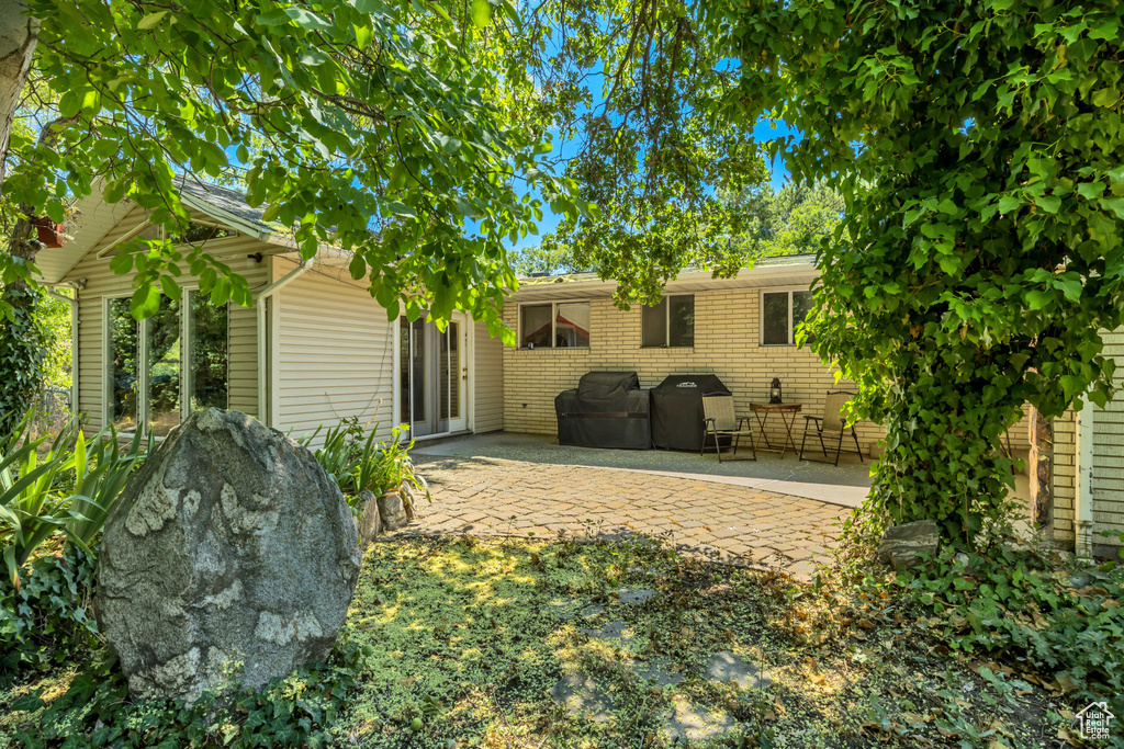 2342 E COMBE RD Uintah, UT 84403