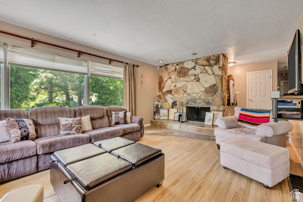 2342 E COMBE RD Uintah, UT 84403