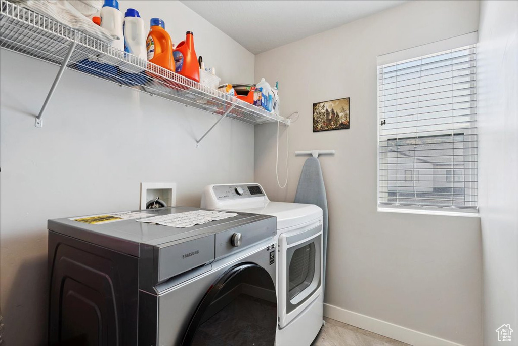 18 W LADY LN Bountiful, UT 84010