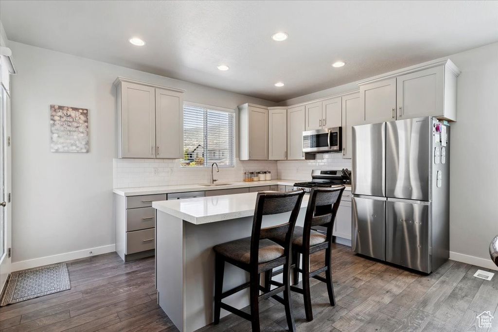 18 W LADY LN Bountiful, UT 84010