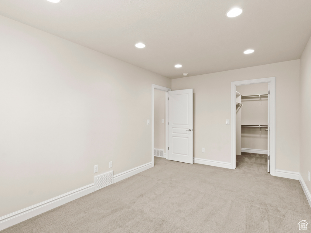 1319 E FOXMONT LN Holladay, UT 84117