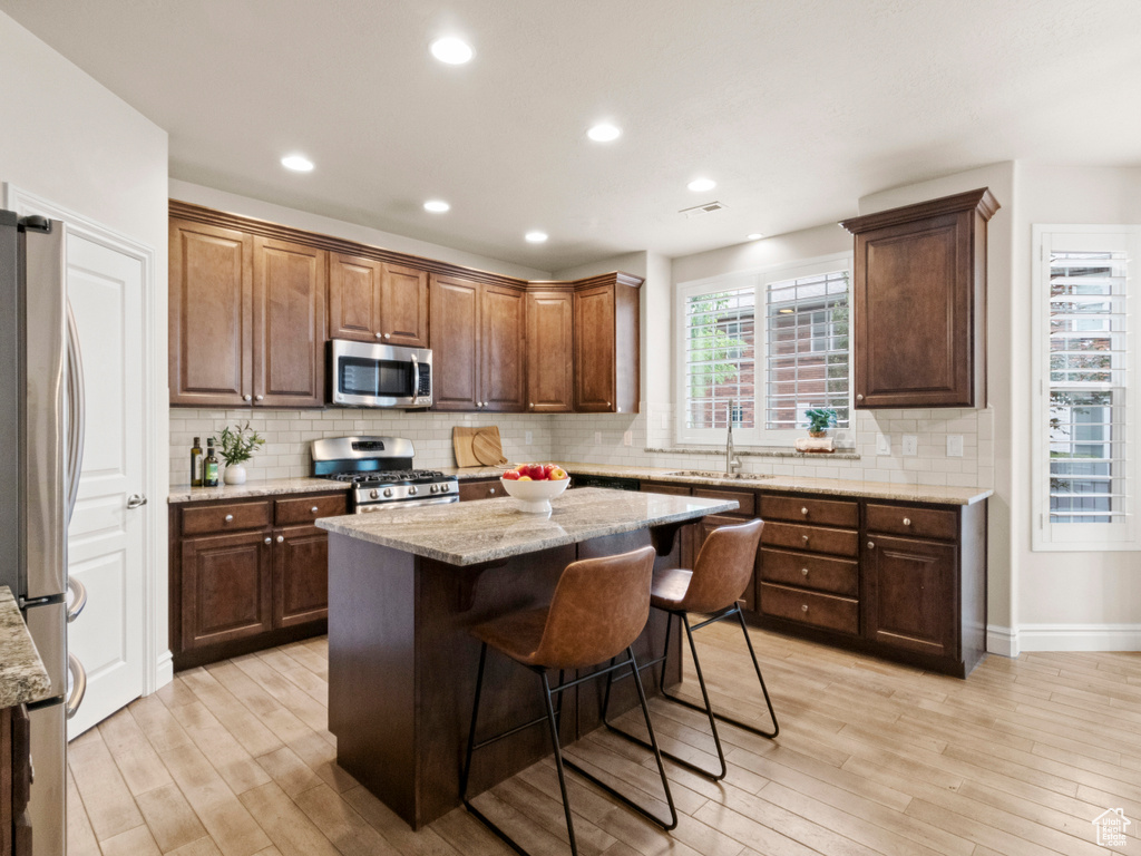 1319 E FOXMONT LN Holladay, UT 84117
