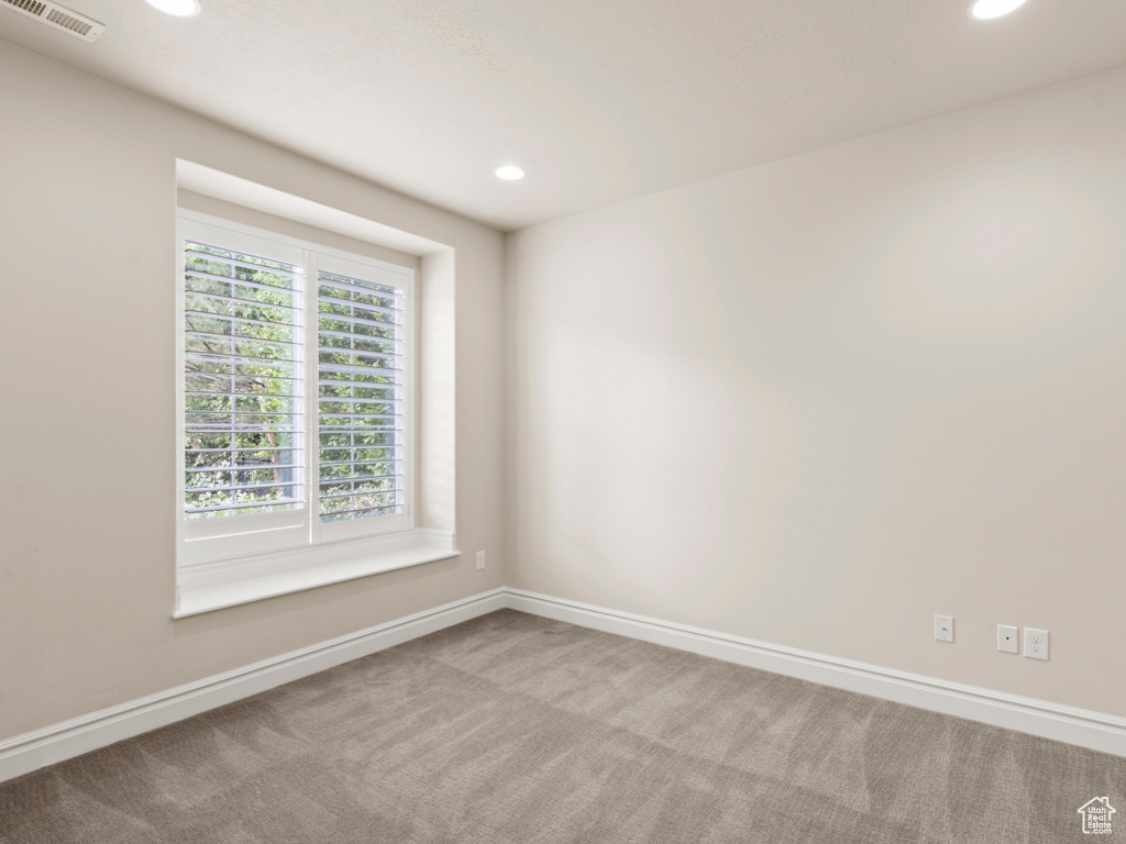 1319 E FOXMONT LN Holladay, UT 84117