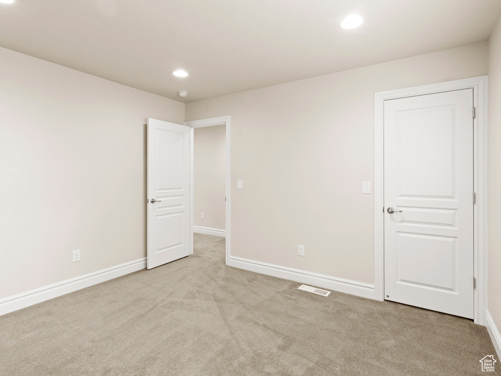 1319 E FOXMONT LN Holladay, UT 84117