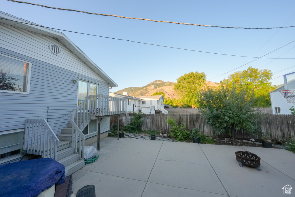 327 E 1000 N Harrisville, UT 84404