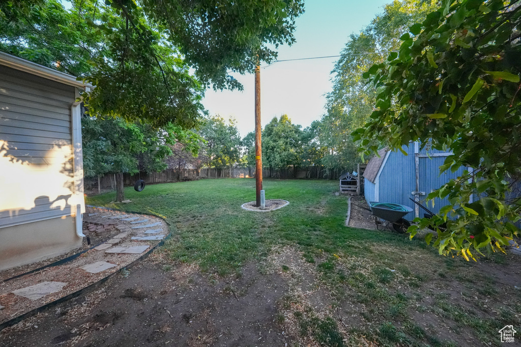 327 E 1000 N Harrisville, UT 84404